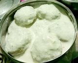 A picture of step 4 of Dahi Vada.