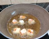 A picture of step 2 of Dry Schezwan Paneer.