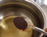 A picture of step 2 of Lauki ki sabzi.