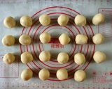 A picture of step 5 of Pineapple Cakes.