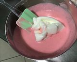 Une image de l'étape 8 de Mousse de groseilles rouges.