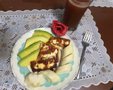 Foto del paso 1 de la receta: Bollo de maíz con aguacate y queso asado