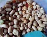 Foto langkah ke 2 dari resep Kacang telur pedas manis semanis senyummuh😝.