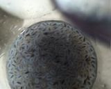A picture of step 2 of Blue berry drink.