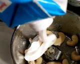 A picture of step 2 of Creamy Mint Chicken.