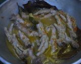 Foto langkah ke 4 dari resep Ceker Pedas Bumbu Seblak.
