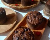 Foto langkah ke 5 dari resep Choco Banana Muffin - Muffin Coklat Pisang.