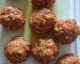 Savanyúkáposztás húsgombóc recept fázis 2 fotója