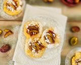 Foto del passaggio 5 della ricetta Tartellette di susine (cosce di monaca)