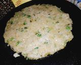A picture of step 4 of Potato Pizza.