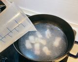 【韓式麵疙瘩湯】《一日三餐：漁村篇》車勝元雨天的料理的食譜步驟2照片