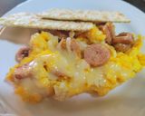 Foto del paso 3 de la receta: Huevos con salchicha y queso picante 💥😋