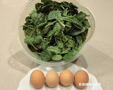 A picture of step 1 of Spinach Frittata.