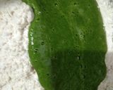 A picture of step 3 of Palak Lachha Paratha (Layered Spinach Paratha).