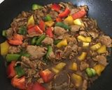 Foto langkah ke 3 dari resep Babi Lada Hitam.