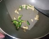 Foto langkah ke 2 dari resep Cah kangkung terasi.