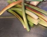 Une image de l'étape 1 de Compote de rhubarbe à la vanille.