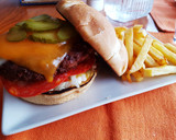 Foto del paso 7 de la receta: Hamburguesa gourmet con inspiración griega