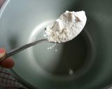 Foto langkah ke 1 dari resep Kekian Tepung Sederhana.