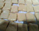 Foto langkah ke 7 dari resep Bolen pisang coklat keju.