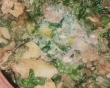 A picture of step 9 of Chicken aloo palak.