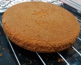 عکس مرحله 8 از دستور کیک شیره و گردو خوشمزه و عالی