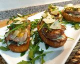 Foto del paso 3 de la receta: Tostas de solomillo al roquefort 🍞🧀