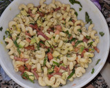 Foto del paso 2 de la receta: Ensalada de pasta y Aguacate