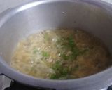 A picture of step 3 of Matar / green peas pulao.