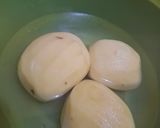 Foto langkah ke 1 dari resep Perkedel Kentang Kornet.