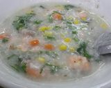 Hình bước làm 8 của món Cháo cá hồi sắc màu