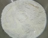 Foto langkah ke 1 dari resep Swirl Chocolate Bread.