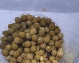 Foto del paso 1 de la receta: Pastita de arvejas para untar con semillas