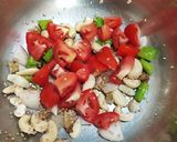 પનીર મિક્સ હાંડી(paneer mix handi recipe in gujarati) રેસીપી સ્ટેપ2ફોટો