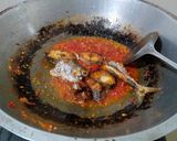Foto langkah ke 4 dari resep Ikan Tenggiri Goreng Berlada Mudah.