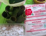 Foto langkah ke 1 dari resep Kue Putu Bambu.