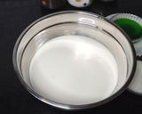 A picture of step 1 of Doodh ka sharbat.