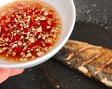 Hình bước làm 2 của món Cá Mackerel Chiên Nước Mắm Tỏi Ớt