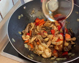 Foto del paso 4 de la receta: Noodles con setas y langostinos