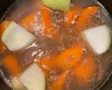 A picture of step 4 of Oxtail Soup.