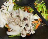 花枝炒芹菜的食譜步驟5照片