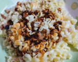 Hình bước làm 1 của món Mì tương đen trộn thịt chả