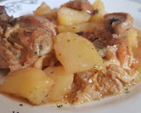 Foto del paso 7 de la receta: Estofado de Pollo con Champiñones y Patatas