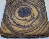 Foto langkah ke 8 dari resep Zebra Cake Putih Telur.