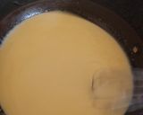 Foto langkah ke 4 dari resep Bread pudding with sauce.