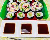 Foto del paso 4 de la receta: Japanense Sushi Spiral VC Uramaki de Atún con Lechuga!!