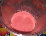 Foto del paso 3 de la receta: Panna cotta con licor de cereza y base de galletas