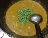 A picture of step 5 of Matar Paneer.