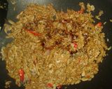 Foto langkah ke 6 dari resep Orek Tempe Udang Rebon.