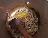 Foto langkah ke 3 dari resep Tumis usus pedas manis.